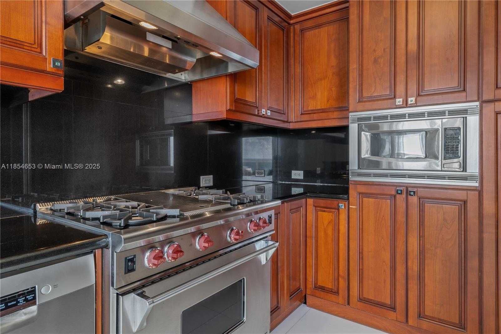 Small Image of 17875 COLLINS AVE #705, Sunny Isles Beach Number 13