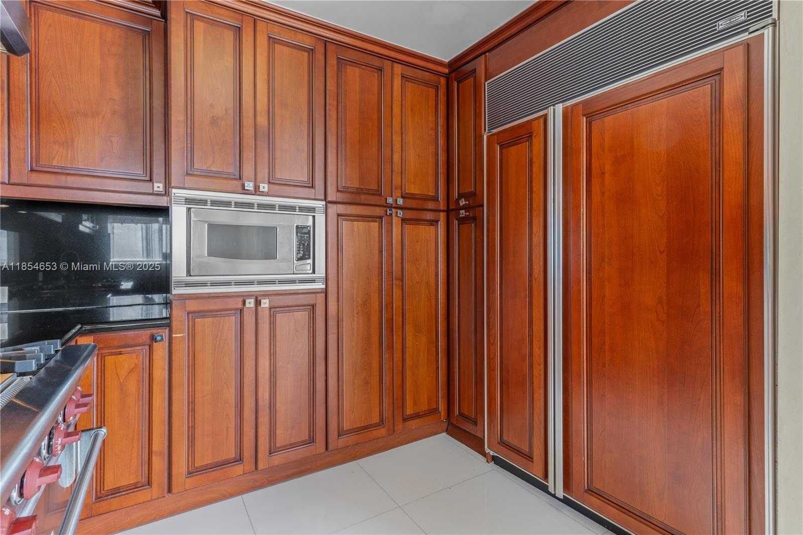 Small Image of 17875 COLLINS AVE #705, Sunny Isles Beach Number 14