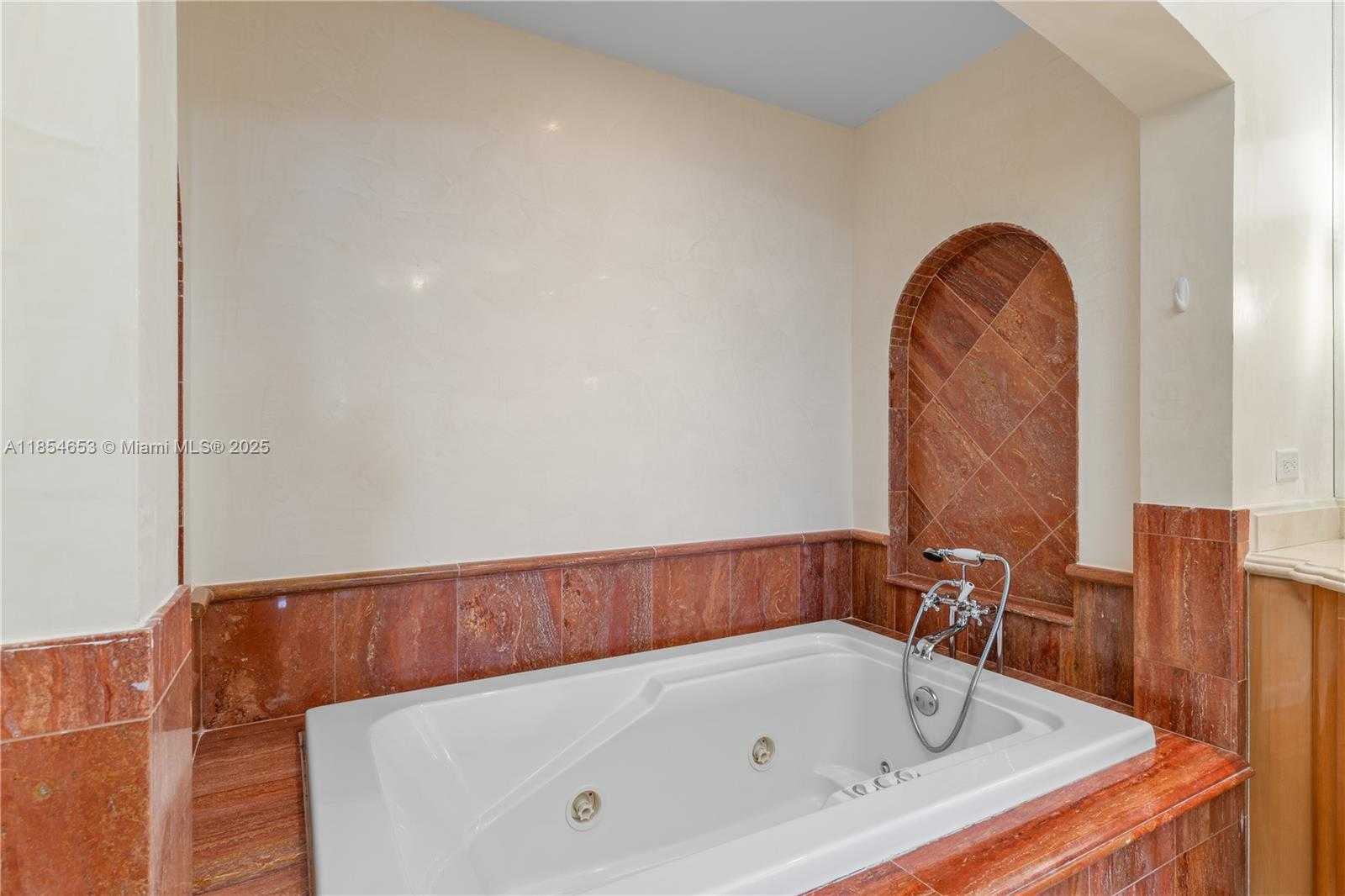 Small Image of 17875 COLLINS AVE #705, Sunny Isles Beach Number 22