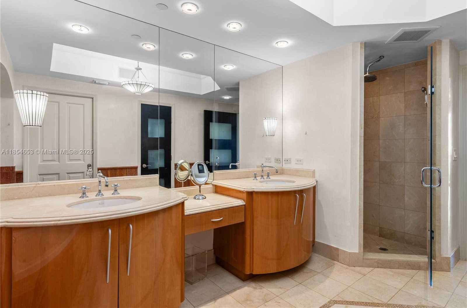 Small Image of 17875 COLLINS AVE #705, Sunny Isles Beach Number 23