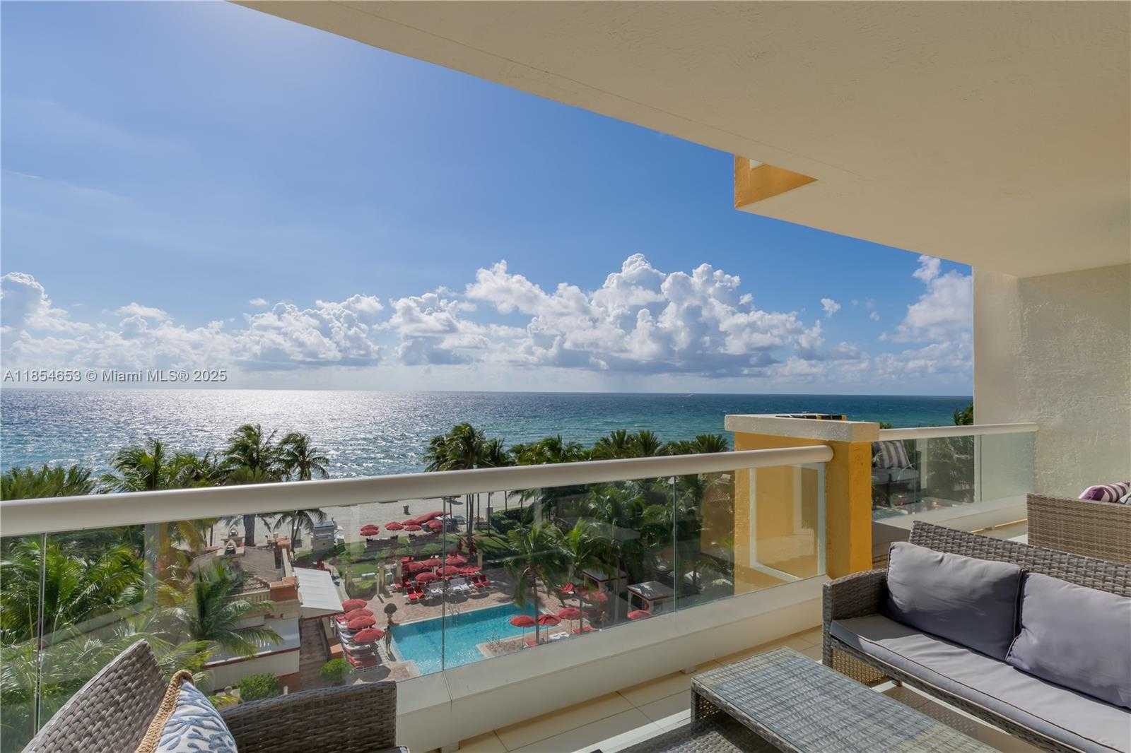 Small Image of 17875 COLLINS AVE #705, Sunny Isles Beach Number 7