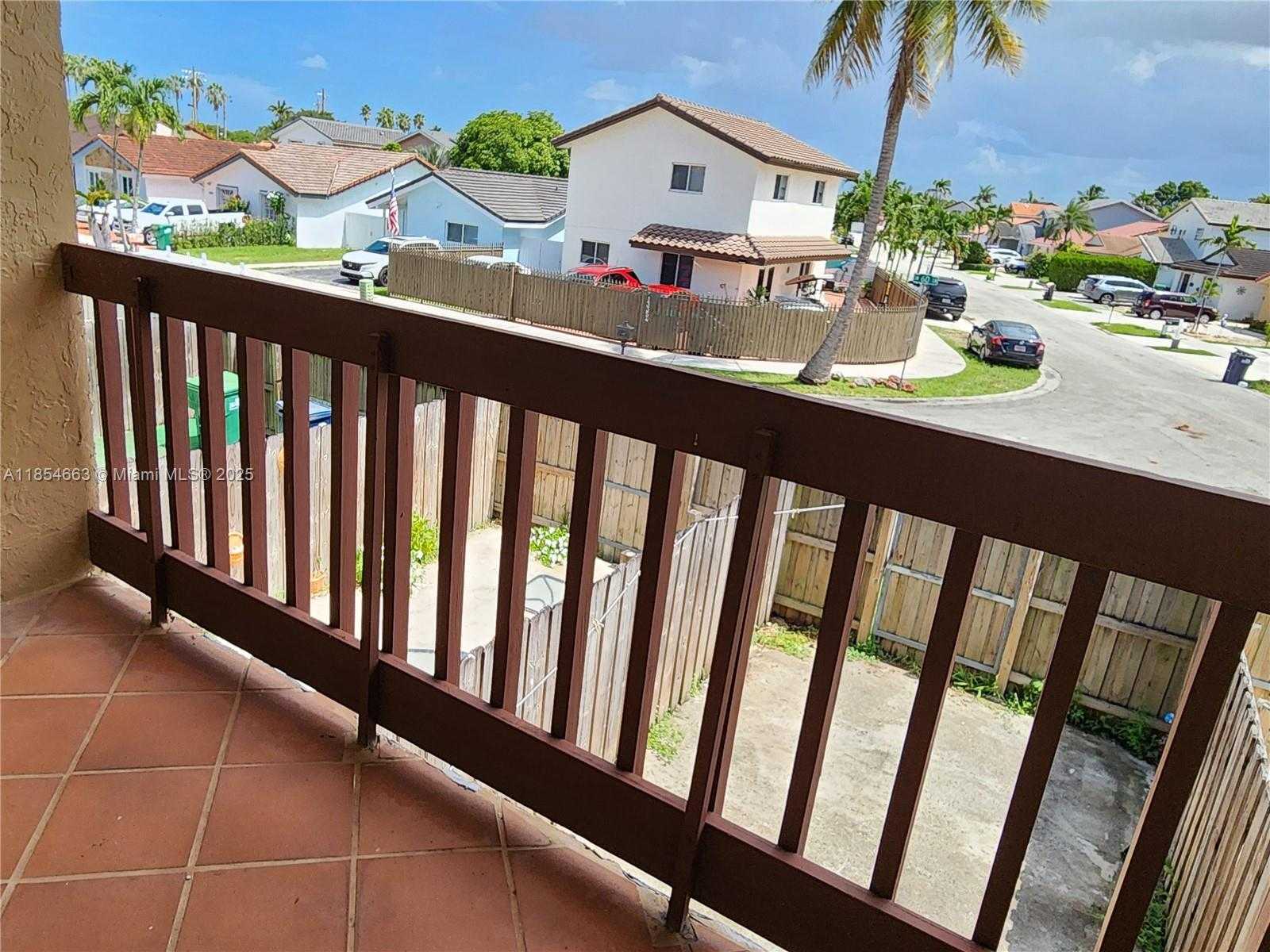Small Image of 13334 SOUTH WEST 60TH TER, Miami Number 10