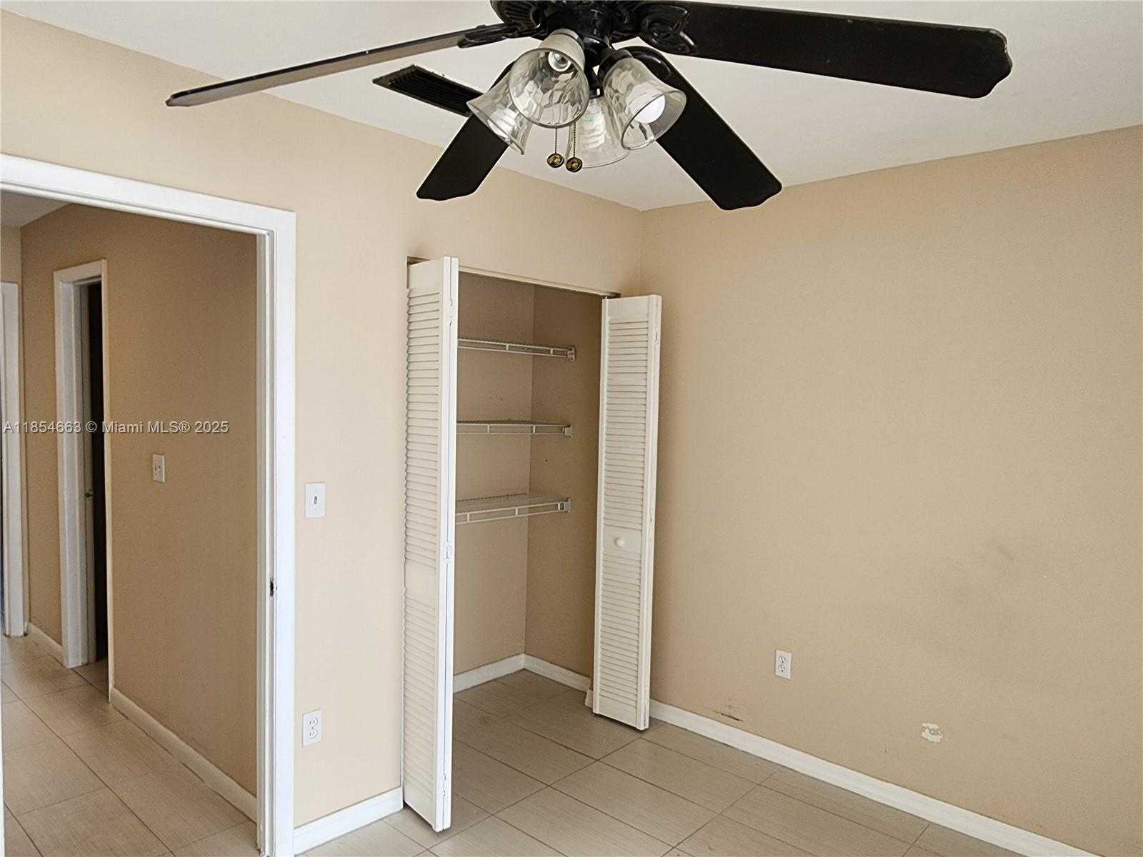 Small Image of 13334 SOUTH WEST 60TH TER, Miami Number 11