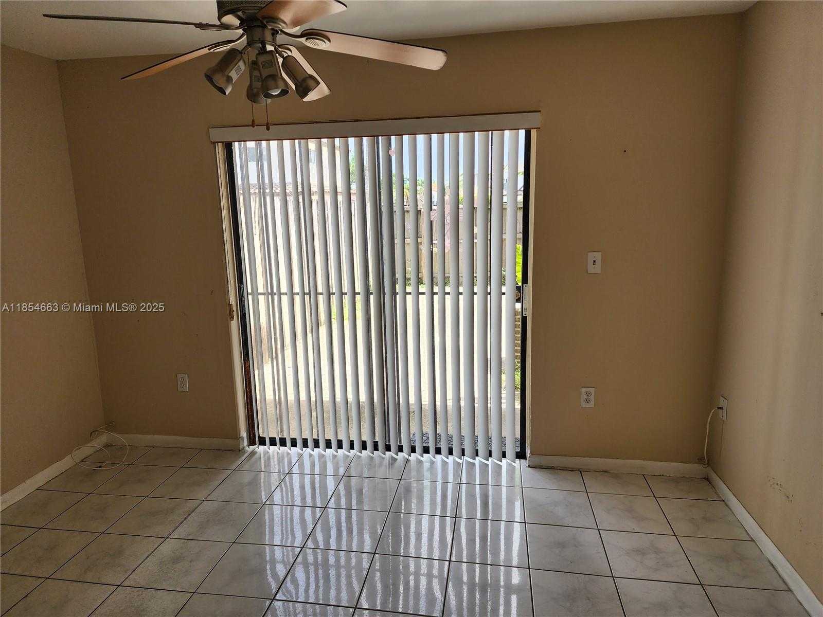 Small Image of 13334 SOUTH WEST 60TH TER, Miami Number 5