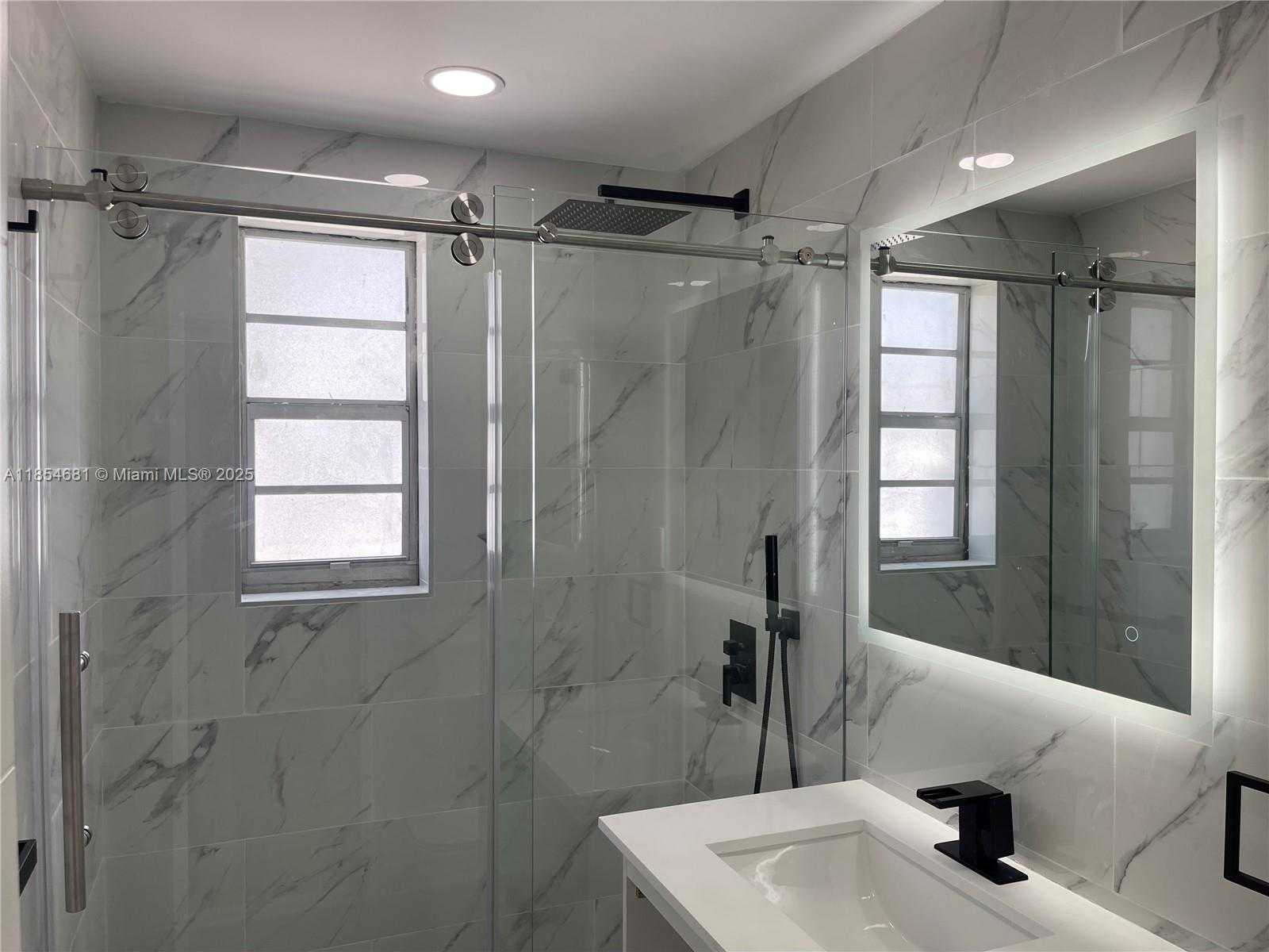 Small Image of 730 12TH ST #10, Miami Beach Number 10
