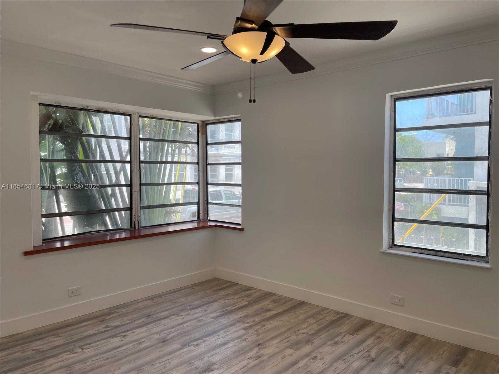 Small Image of 730 12TH ST #10, Miami Beach Number 5