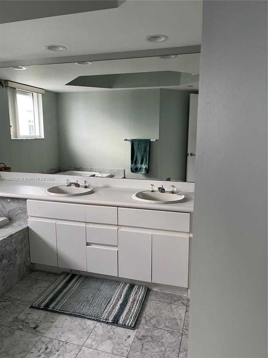 Small Image of 16485 COLLINS AVE #2538, Sunny Isles Beach Number 17