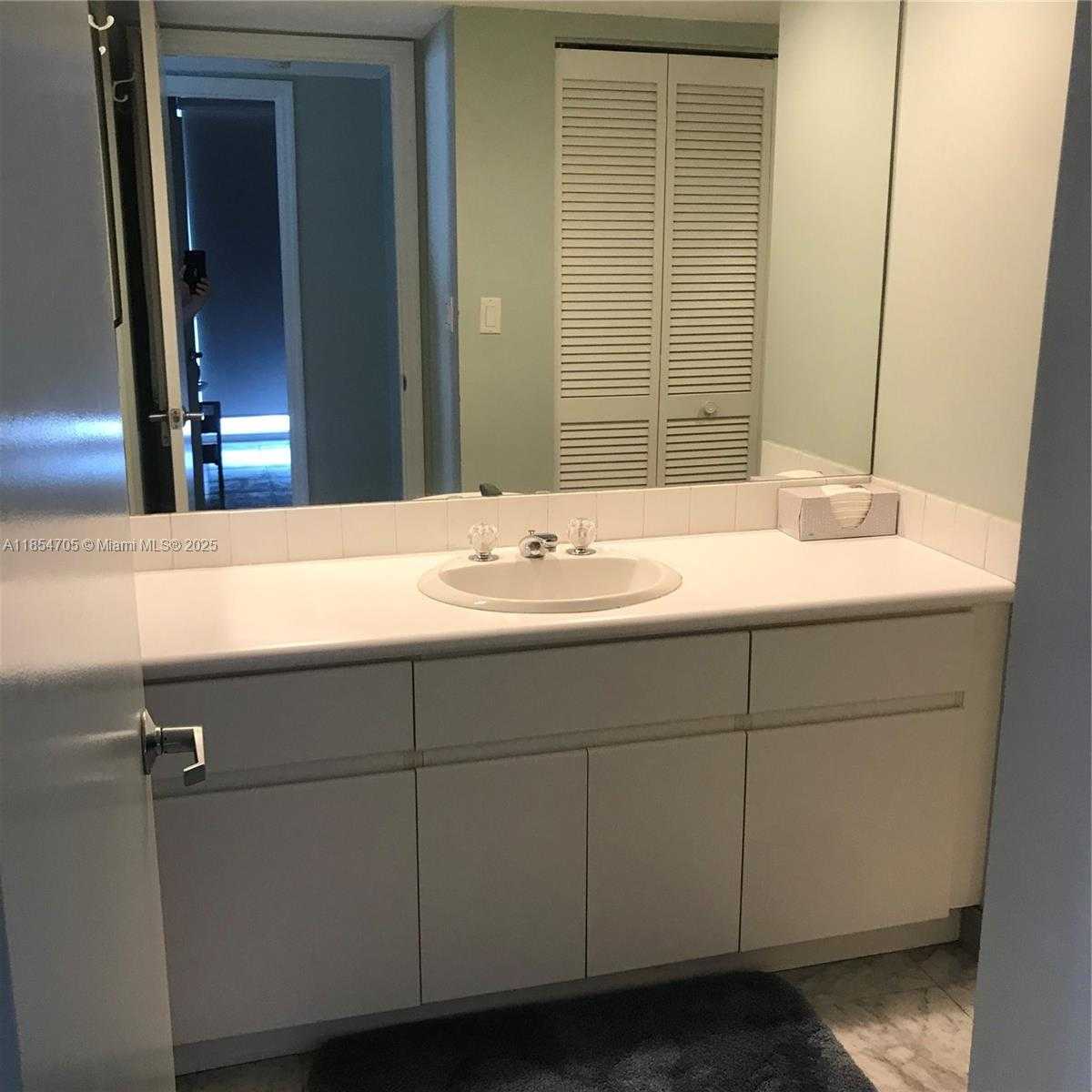 Small Image of 16485 COLLINS AVE #2538, Sunny Isles Beach Number 21