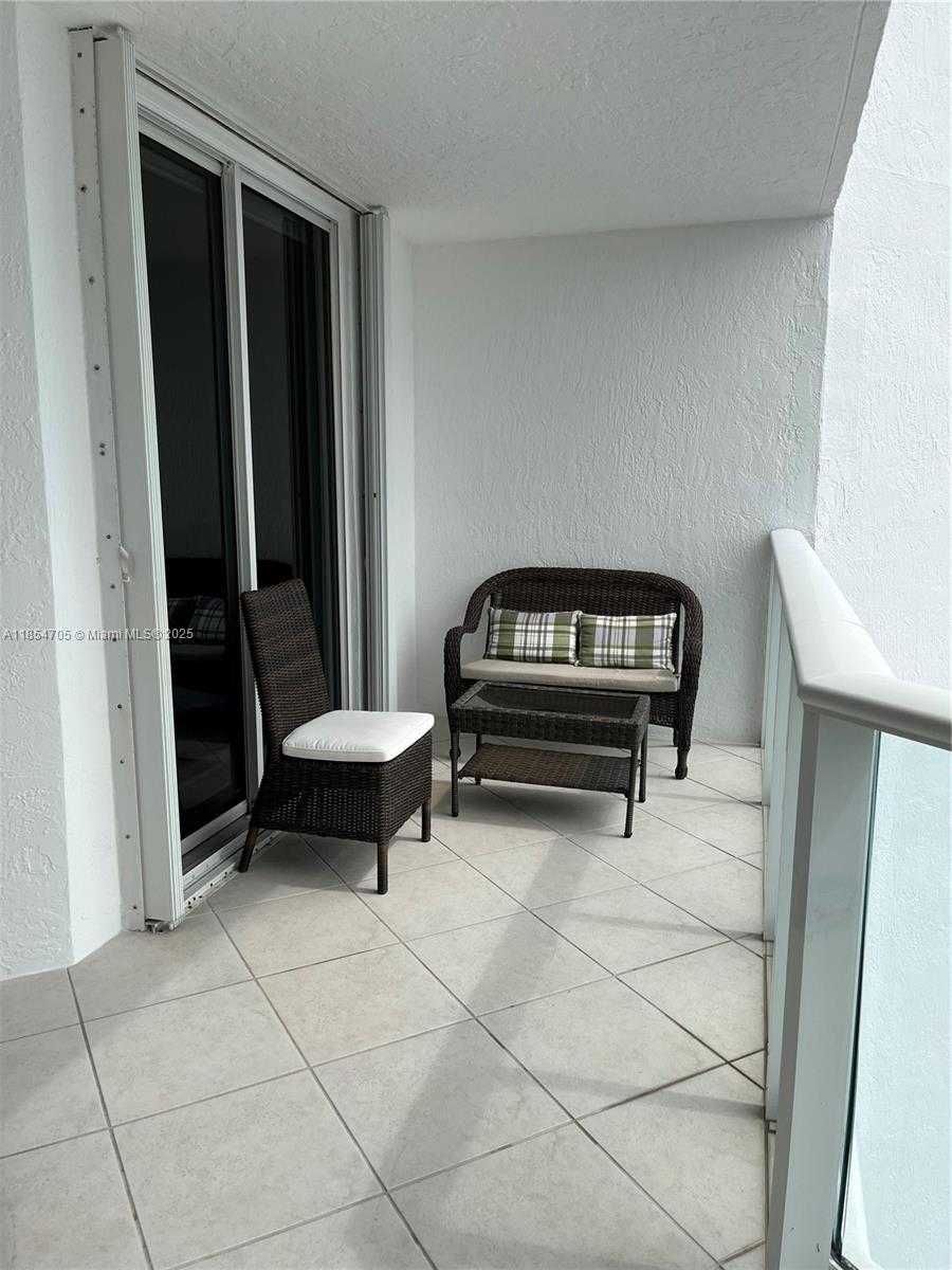 Small Image of 16485 COLLINS AVE #2538, Sunny Isles Beach Number 3