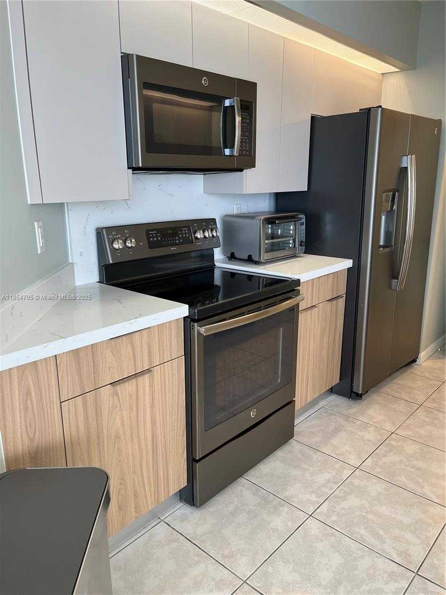 Small Image of 16485 COLLINS AVE #2538, Sunny Isles Beach Number 8
