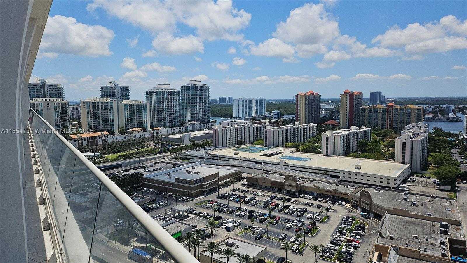 Small Image of 16901 COLLINS AVE #2005, Sunny Isles Beach Number 15