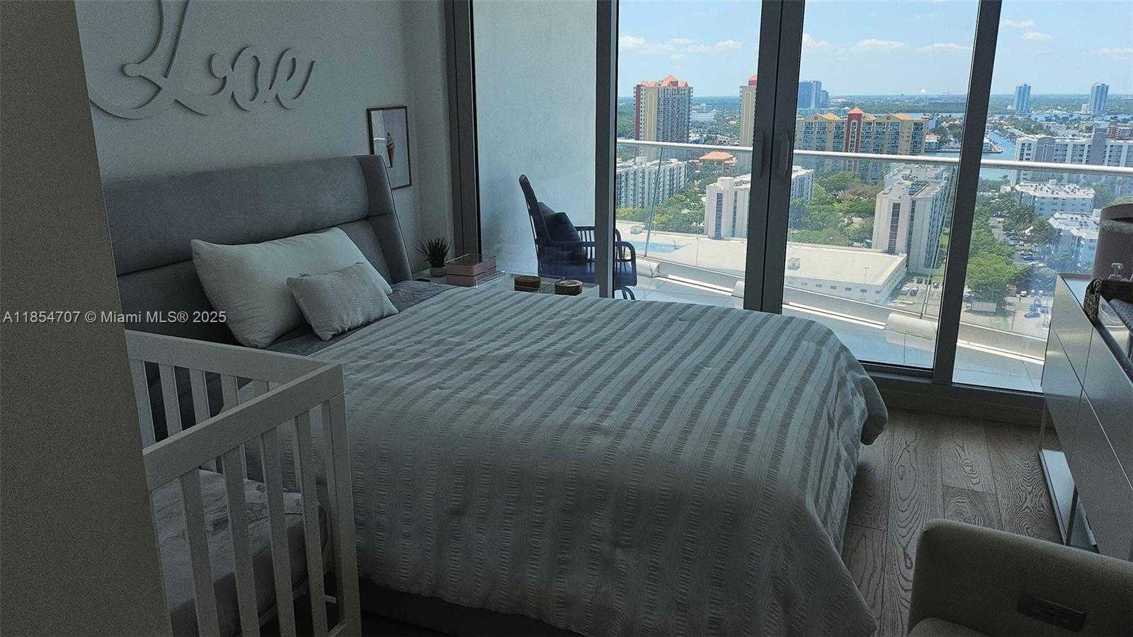 Small Image of 16901 COLLINS AVE #2005, Sunny Isles Beach Number 22