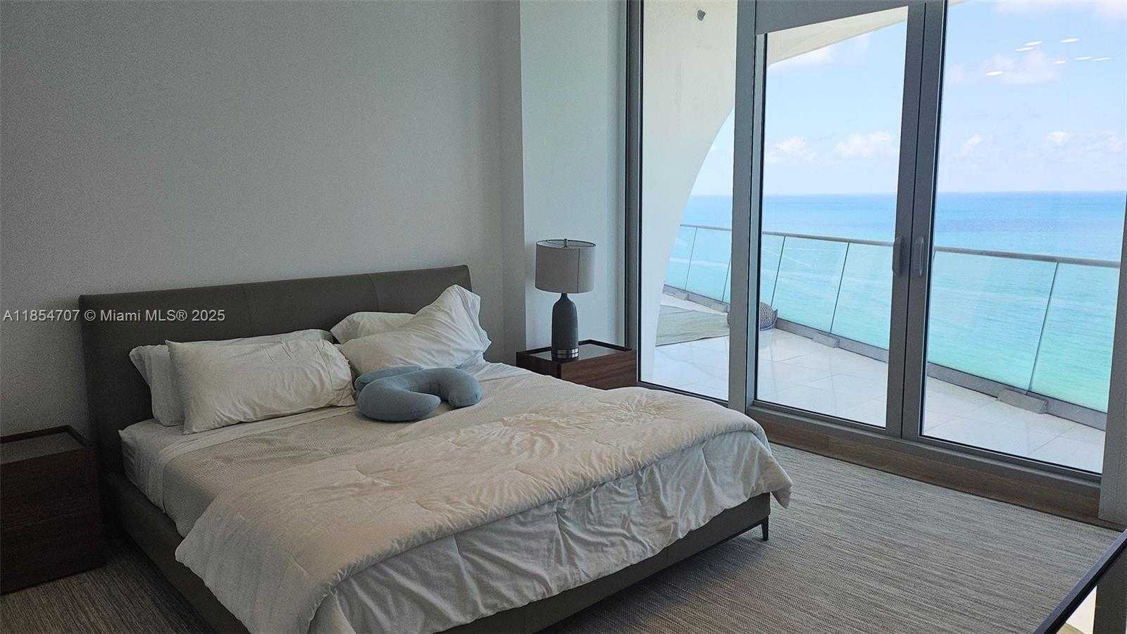 Small Image of 16901 COLLINS AVE #2005, Sunny Isles Beach Number 8