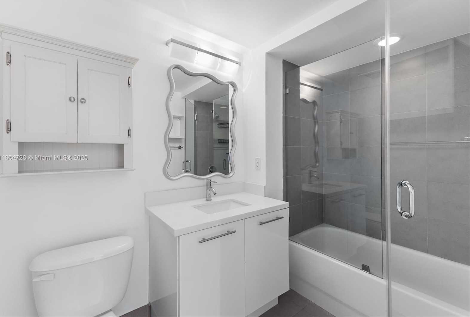 Small Image of 92 SOUTH WEST 3RD ST #4206, Miami Number 21