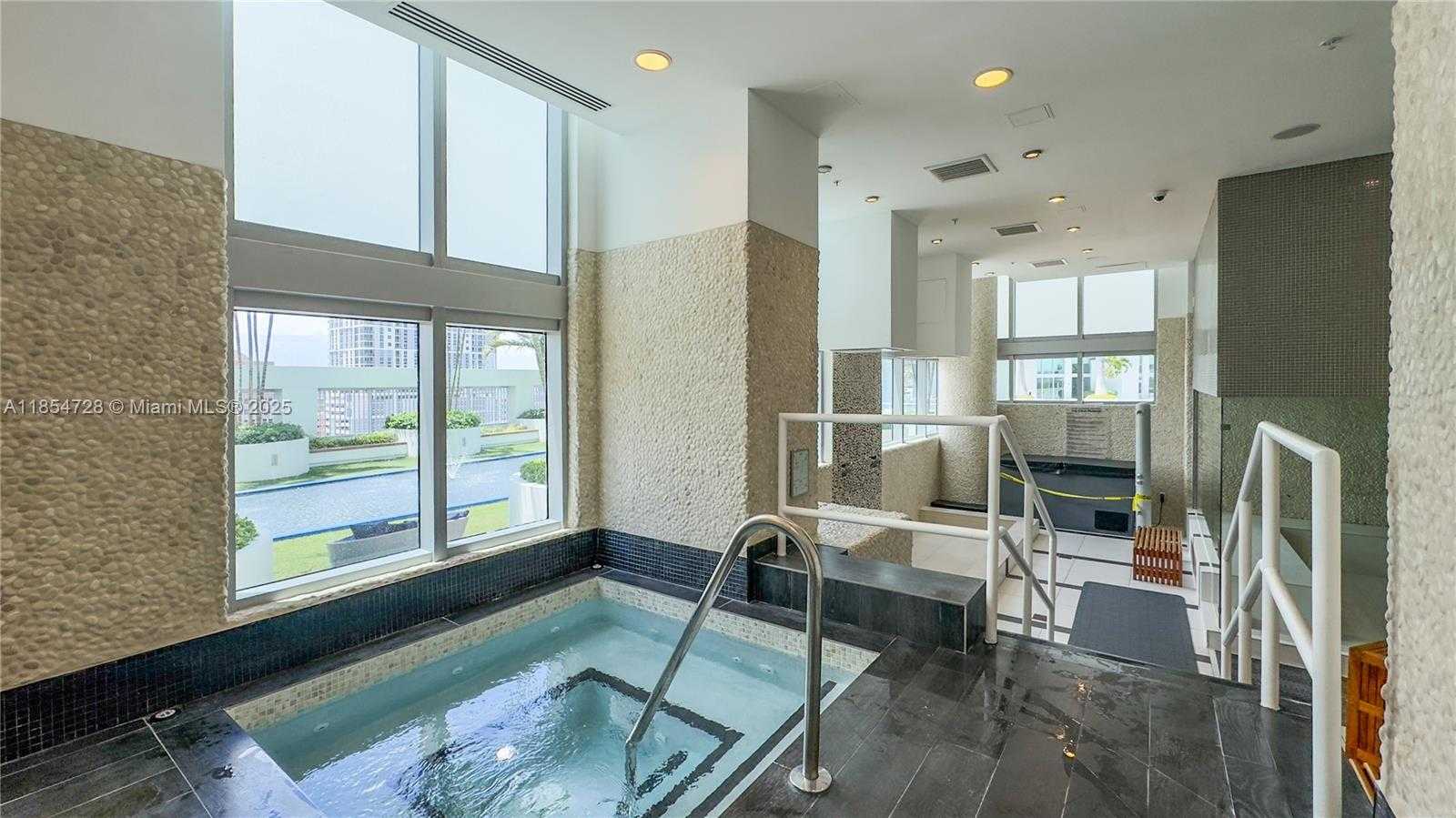 Small Image of 92 SOUTH WEST 3RD ST #4206, Miami Number 30