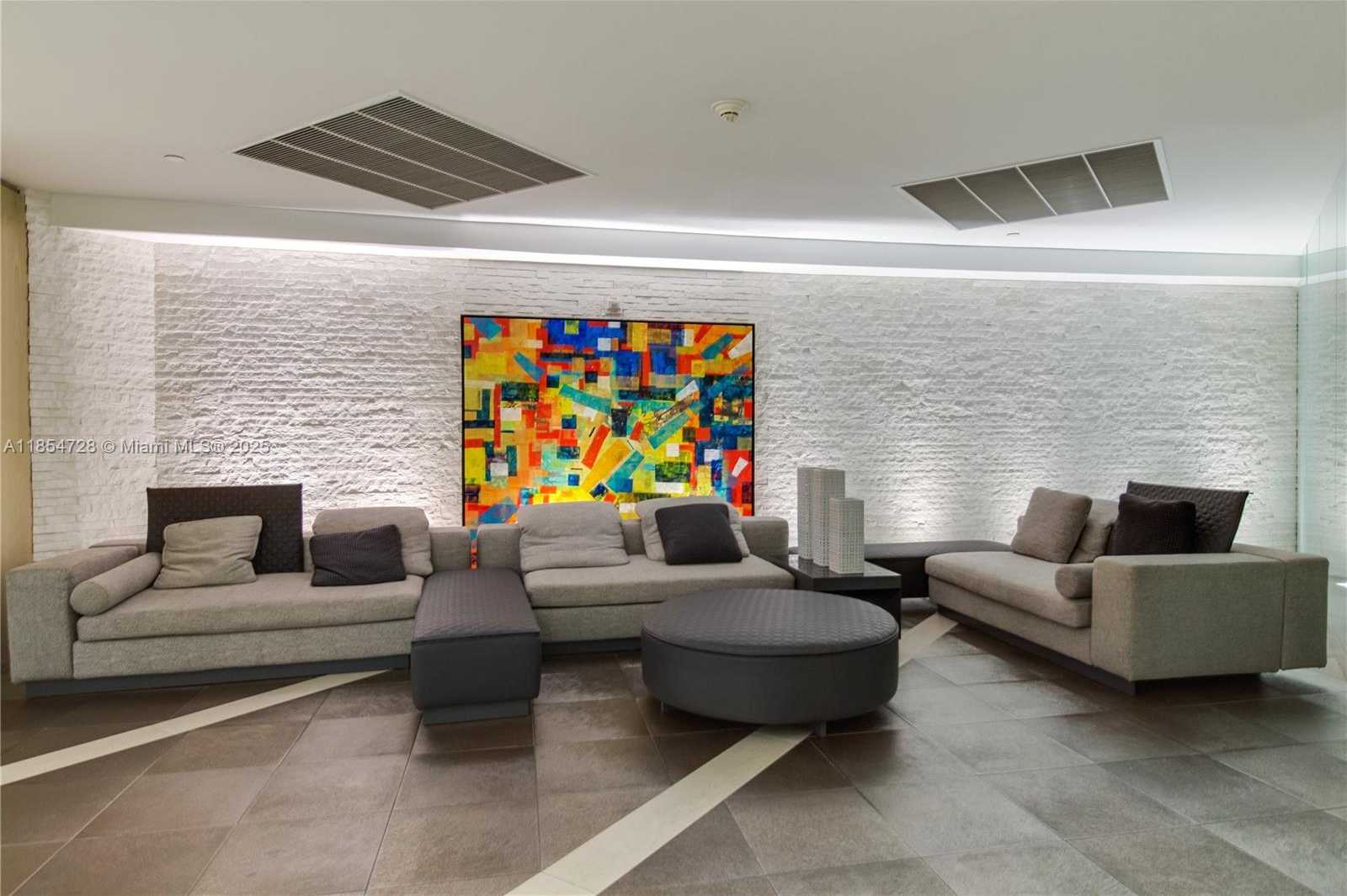 Small Image of 92 SOUTH WEST 3RD ST #4206, Miami Number 36