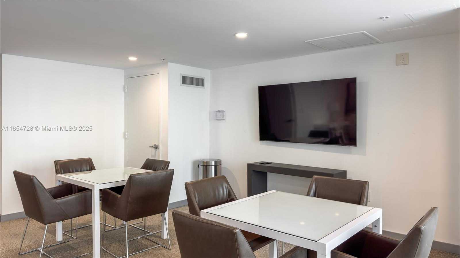 Small Image of 92 SOUTH WEST 3RD ST #4206, Miami Number 37