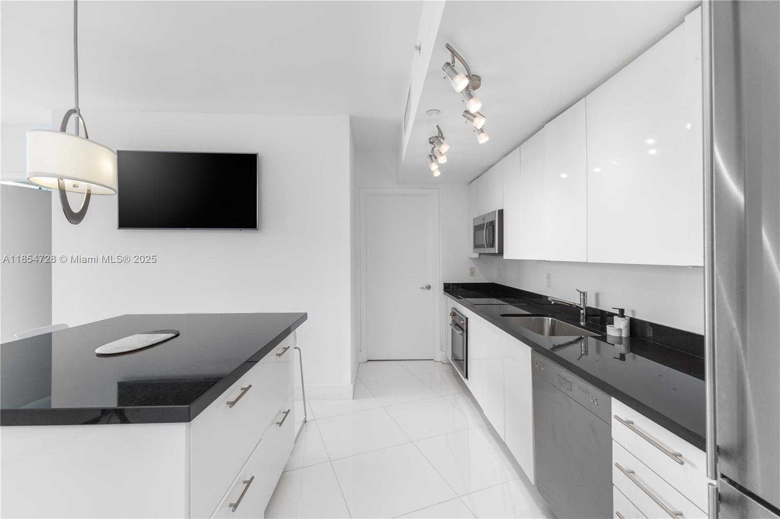 Small Image of 92 SOUTH WEST 3RD ST #4206, Miami Number 7