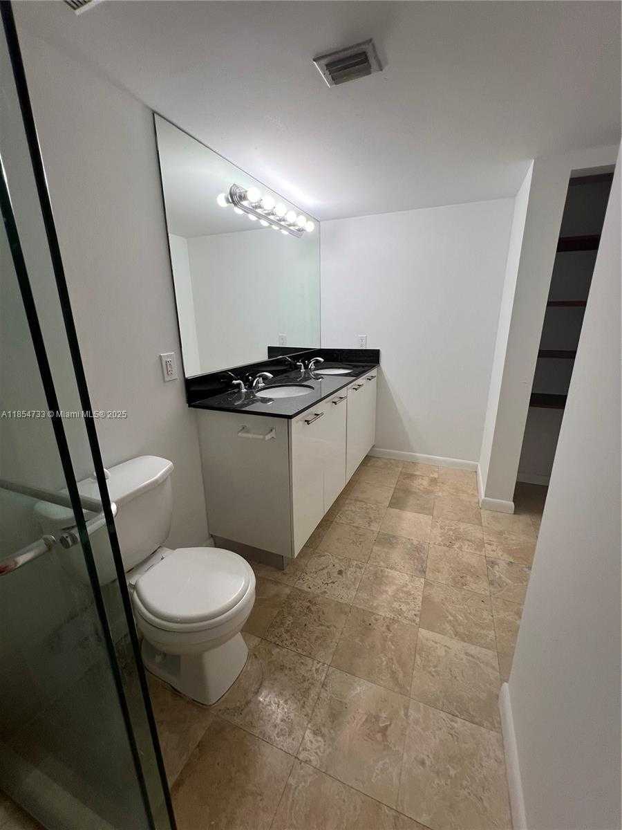 Small Image of 3300 NORTH EAST 191ST ST #1805, Aventura Number 10