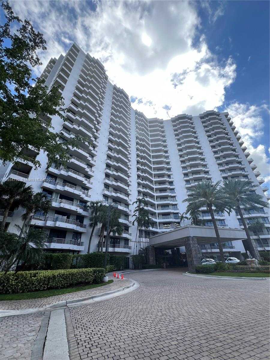 Small Image of 3300 NORTH EAST 191ST ST #1805, Aventura Number 15