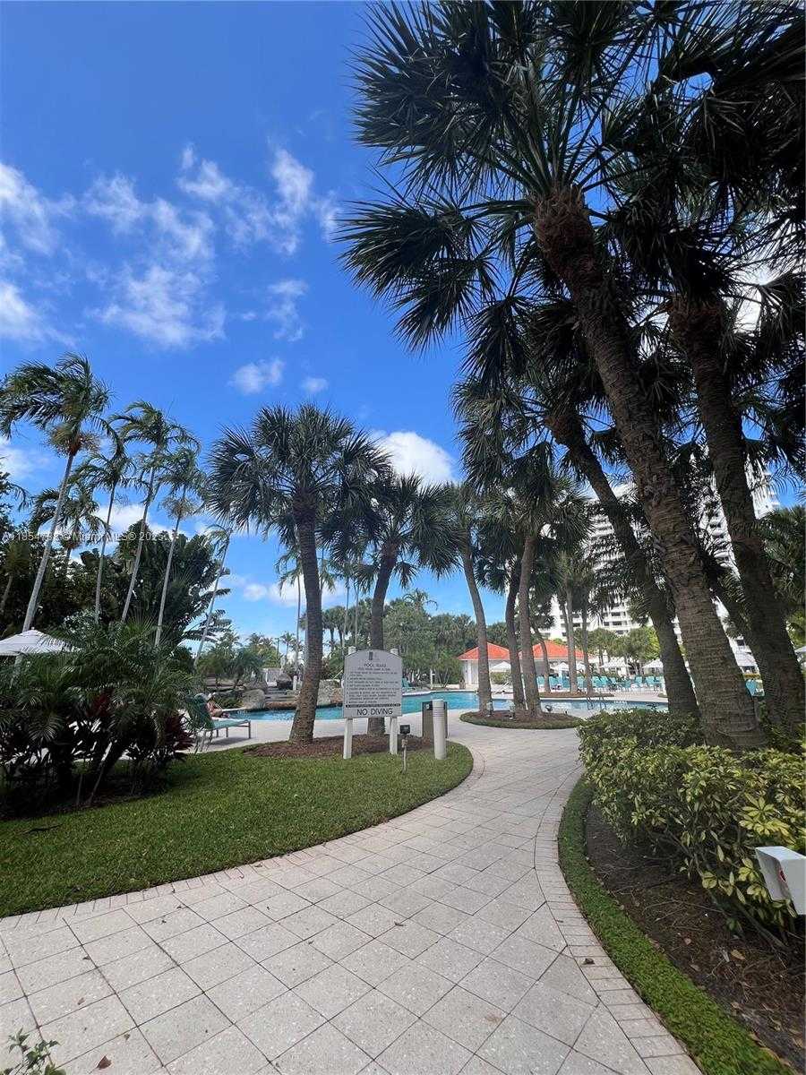 Small Image of 3300 NORTH EAST 191ST ST #1805, Aventura Number 16