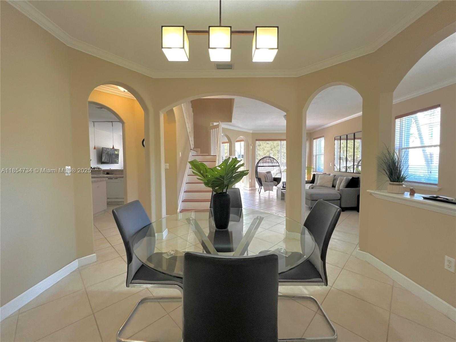 Small Image of 5486 NORTH WEST 112TH PATH #5486, Doral Number 11