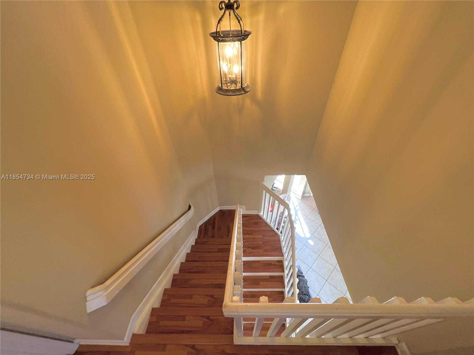 Small Image of 5486 NORTH WEST 112TH PATH #5486, Doral Number 23