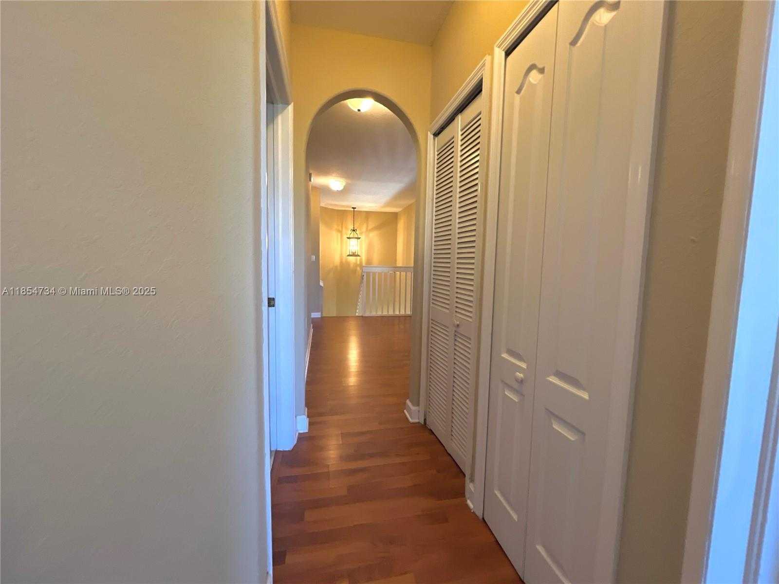Small Image of 5486 NORTH WEST 112TH PATH #5486, Doral Number 35