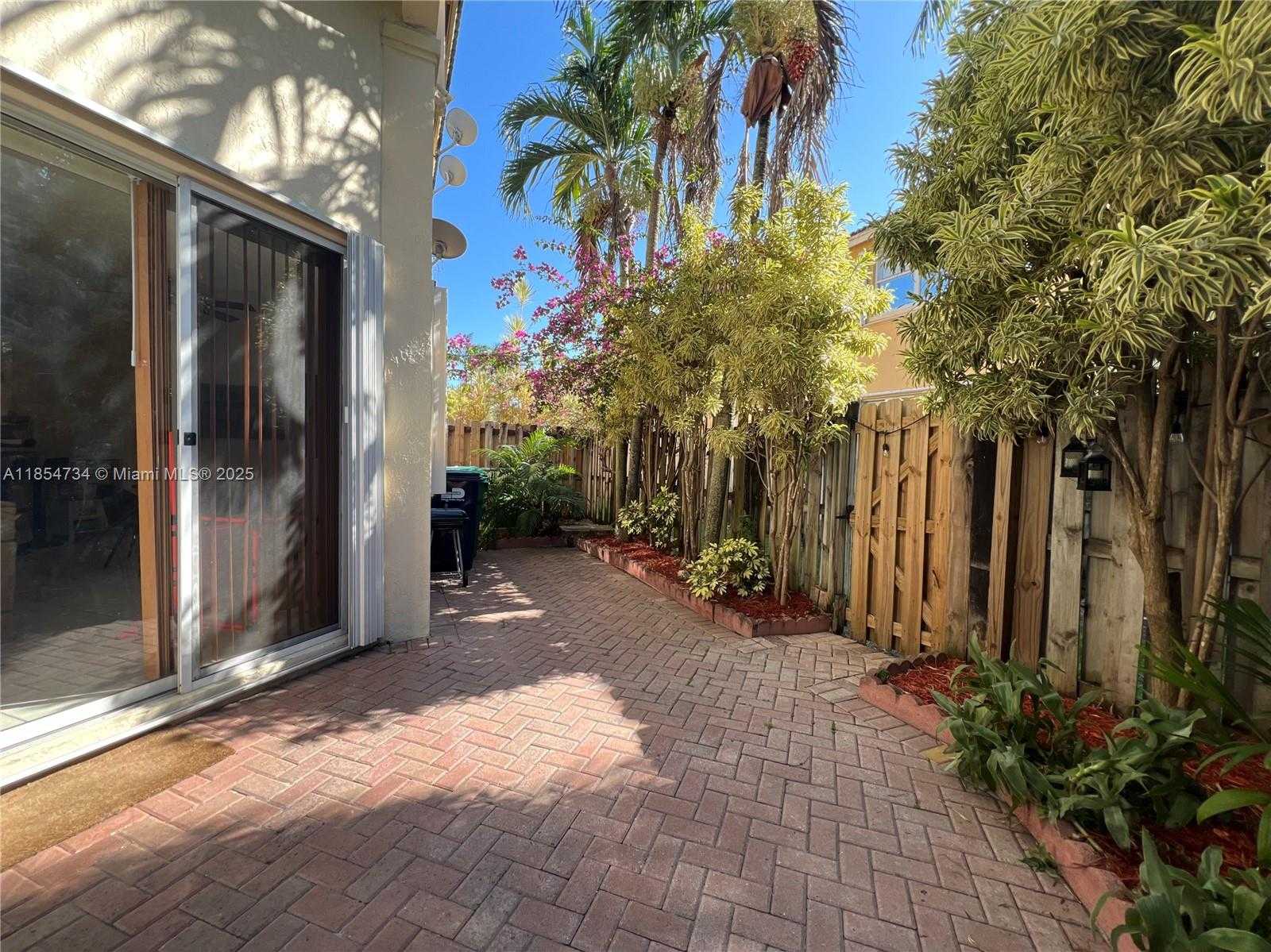 Small Image of 5486 NORTH WEST 112TH PATH #5486, Doral Number 48