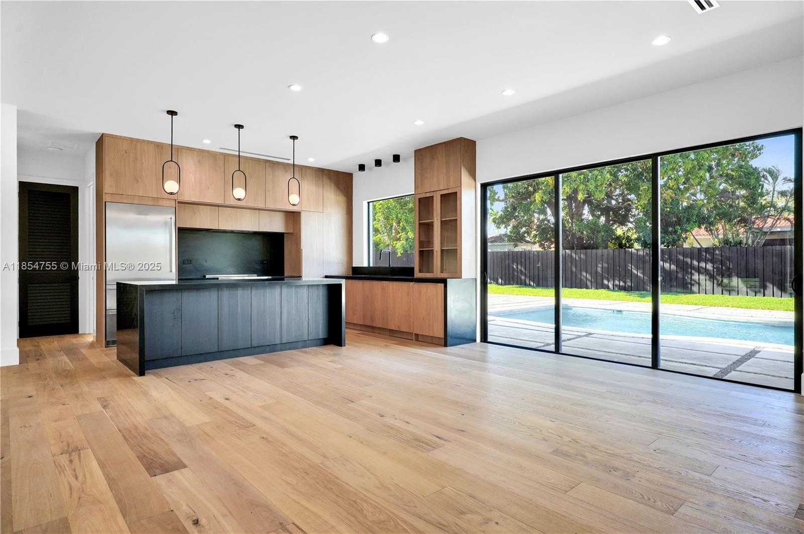 Small Image of 8765 SOUTH WEST 175TH ST, Palmetto Bay Number 10