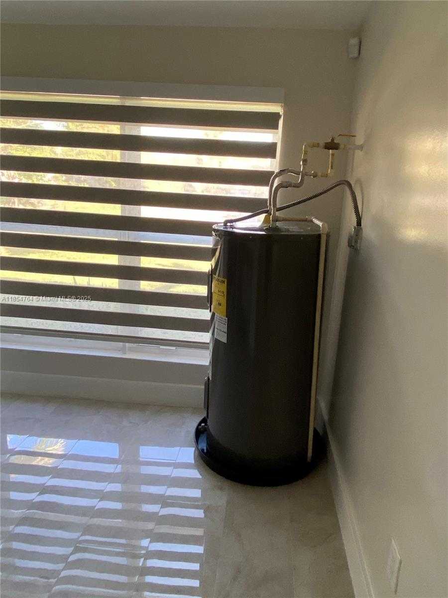 Imagen de Pequeño Objeto