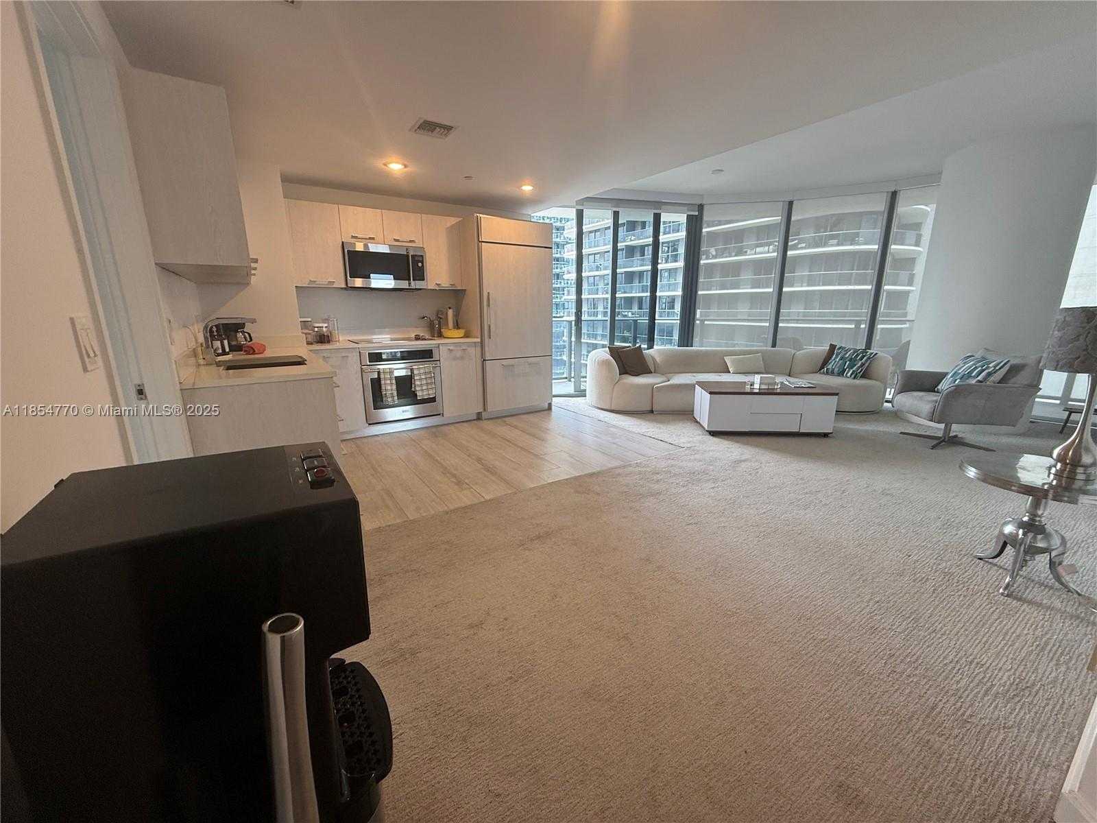 Small Image of 45 SOUTH WEST 9TH ST #3001, Miami Number 2