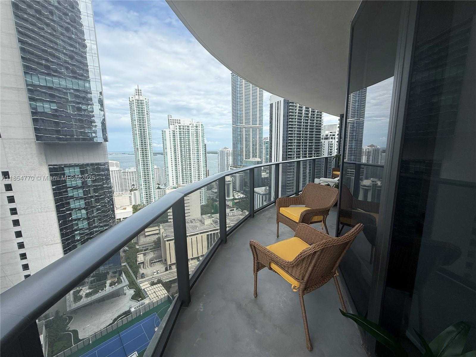 Small Image of 45 SOUTH WEST 9TH ST #3001, Miami Number 25