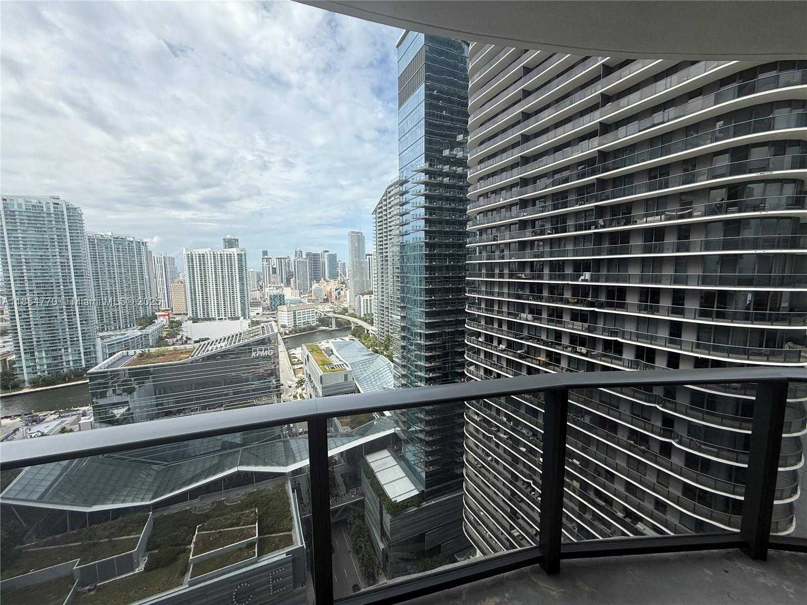 Small Image of 45 SOUTH WEST 9TH ST #3001, Miami Number 26