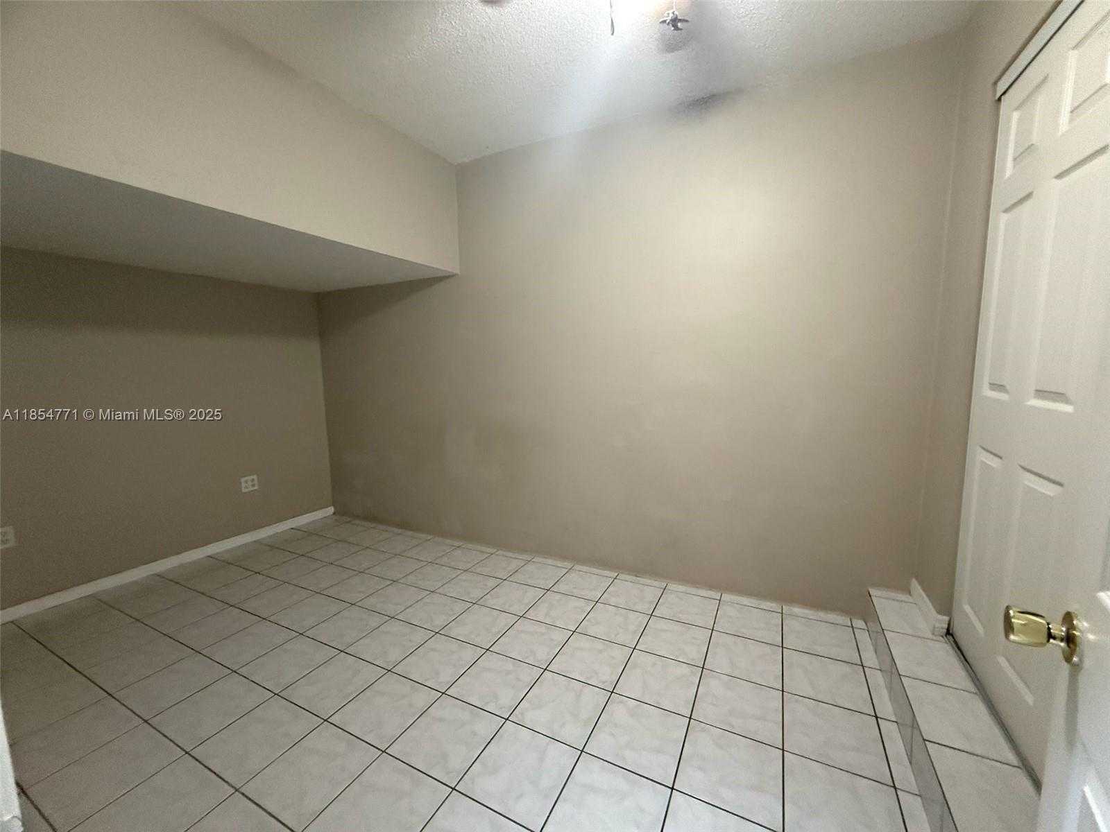 Small Image of 15801 SOUTH WEST 85TH ST #15801, Miami Number 11