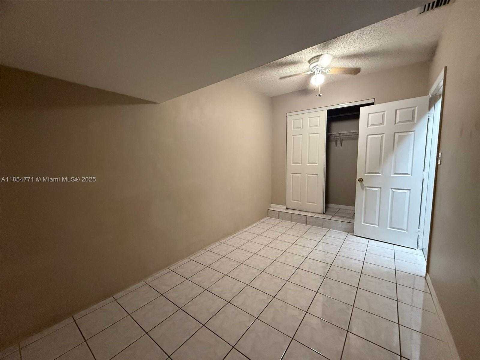 Small Image of 15801 SOUTH WEST 85TH ST #15801, Miami Number 12