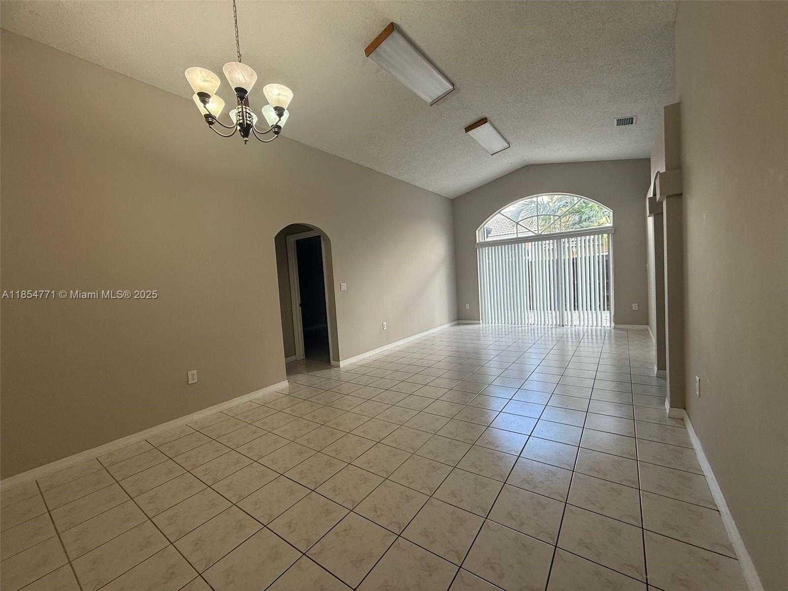 Small Image of 15801 SOUTH WEST 85TH ST #15801, Miami Number 13