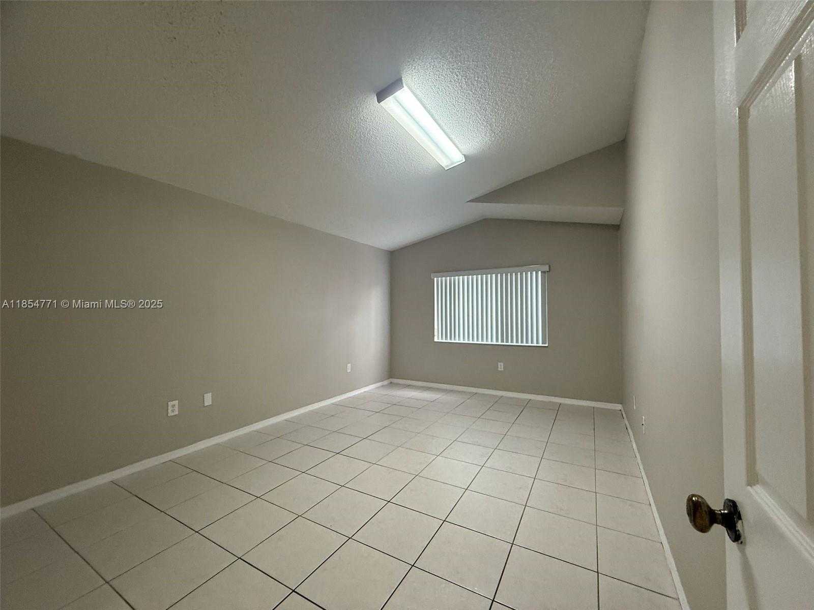 Small Image of 15801 SOUTH WEST 85TH ST #15801, Miami Number 14