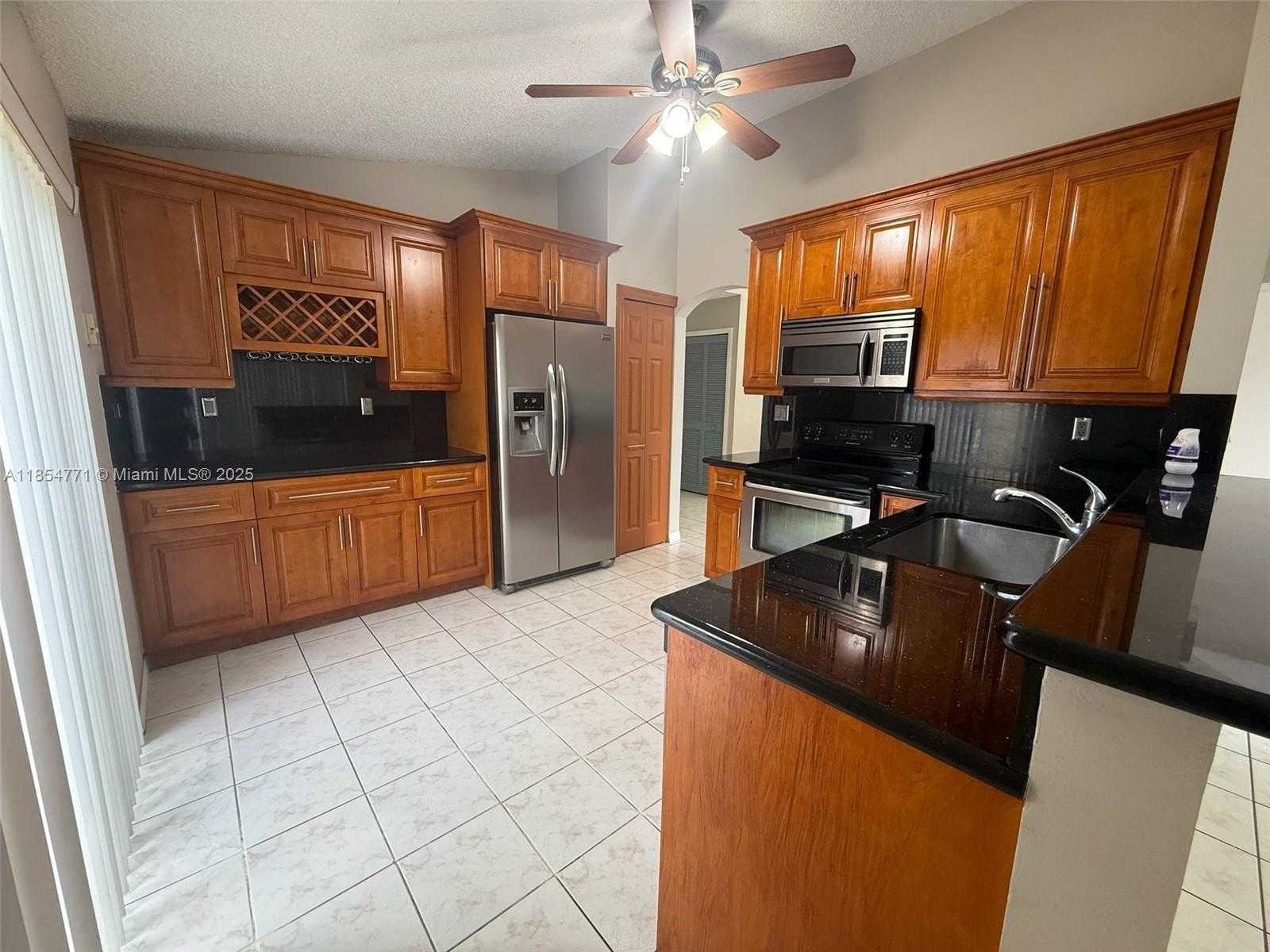 Small Image of 15801 SOUTH WEST 85TH ST #15801, Miami Number 21