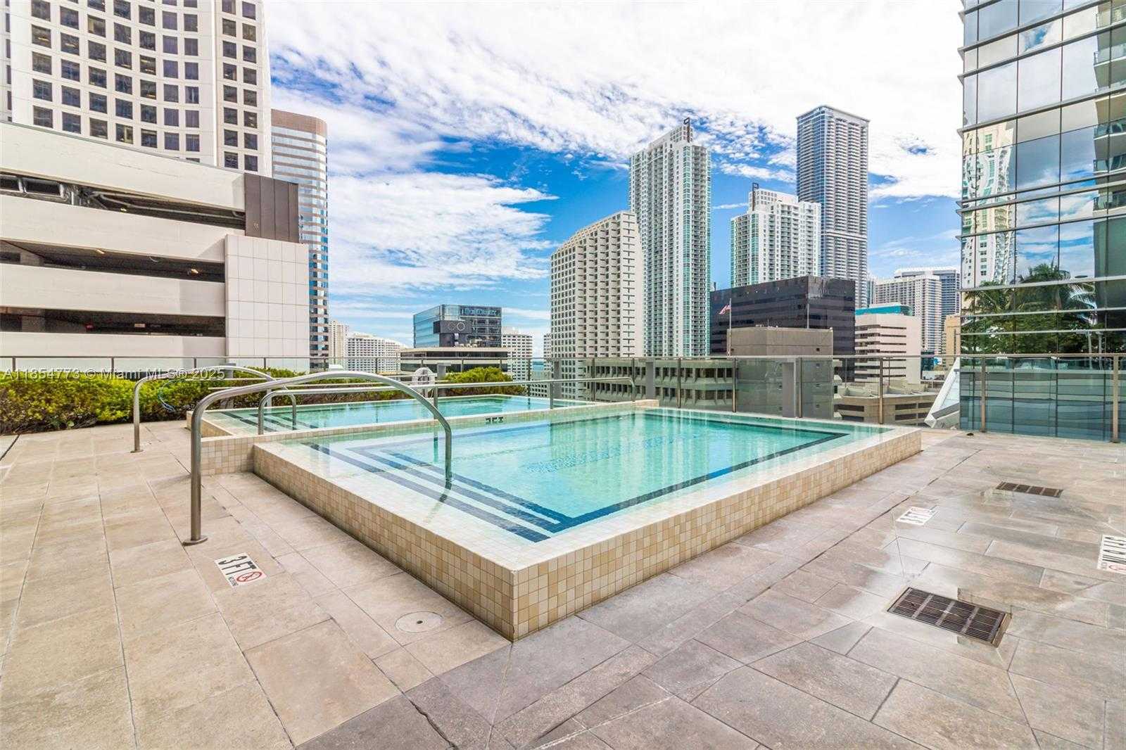 Small Image of 68 SOUTH EAST 6TH ST #2406, Miami Number 19