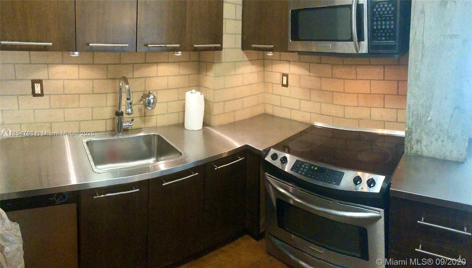 Small Image of 3301 NORTH EAST 5TH AVE #204, Miami Number 7