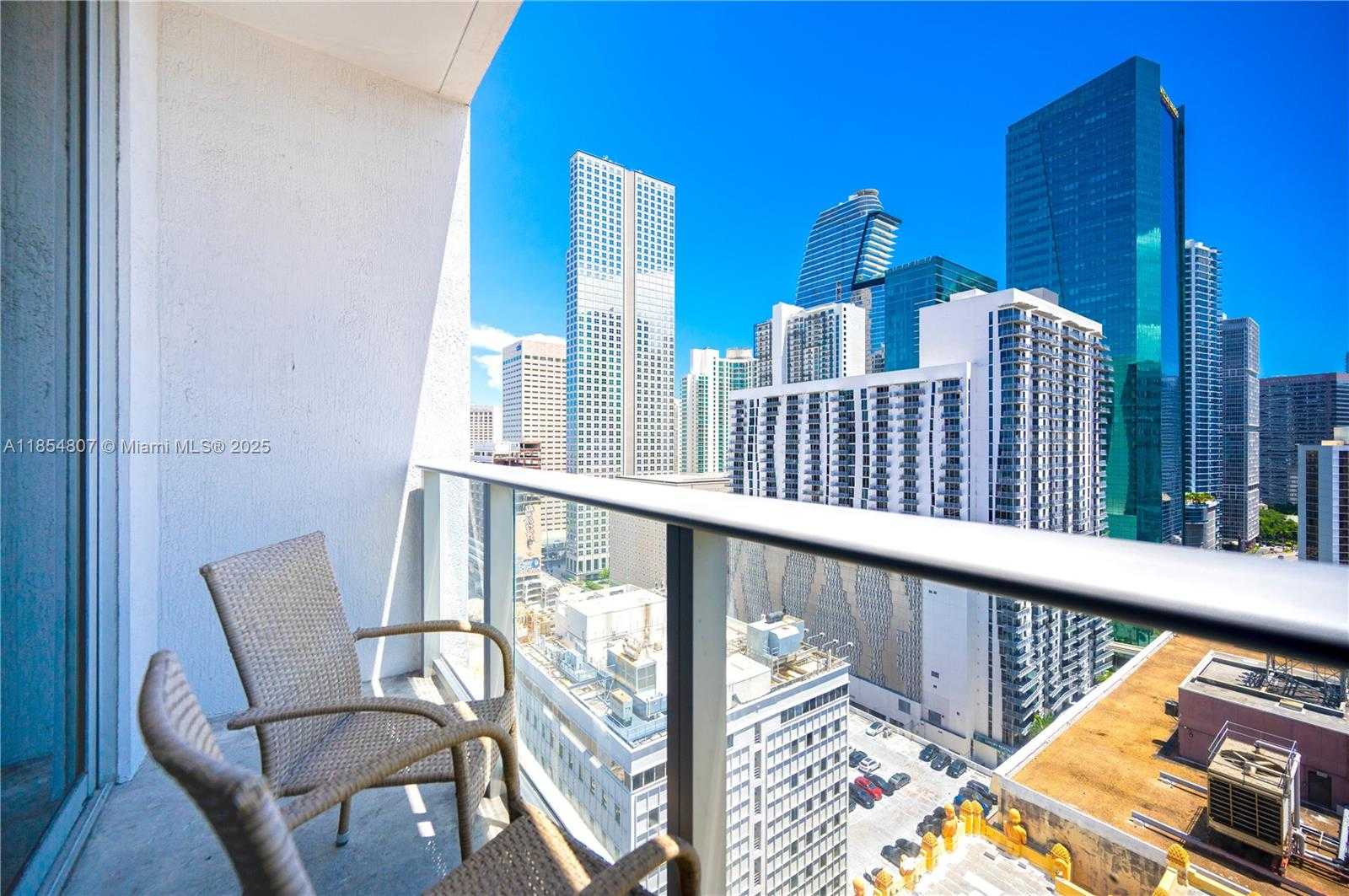 Small Image of 151 SOUTH EAST 1ST ST #2303, Miami Number 17