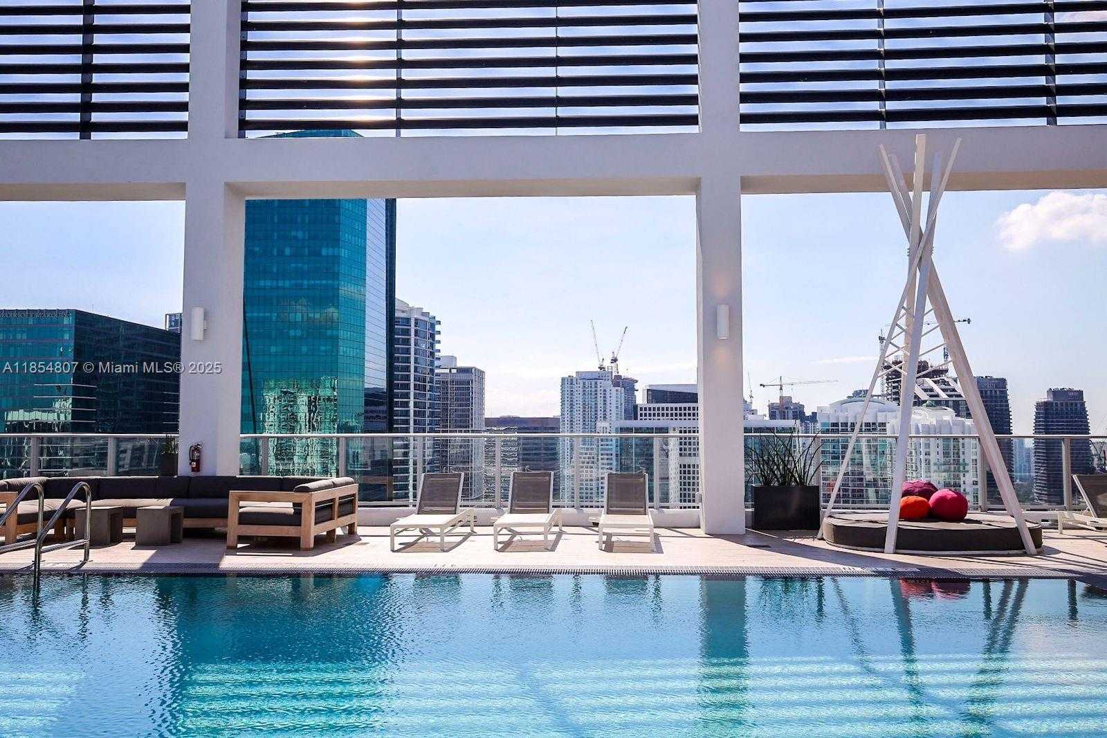 Small Image of 151 SOUTH EAST 1ST ST #2303, Miami Number 27