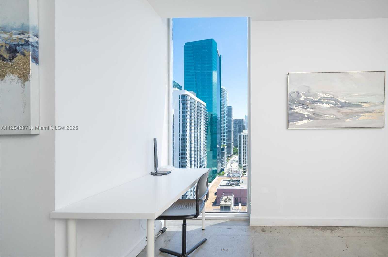 Small Image of 151 SOUTH EAST 1ST ST #2303, Miami Number 3