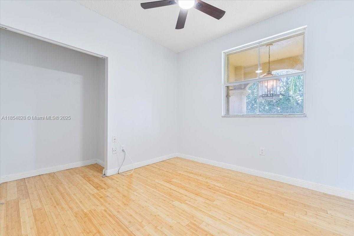 Small Image of 2340 NORTH WEST 186TH AVE, Pembroke Pines Number 18