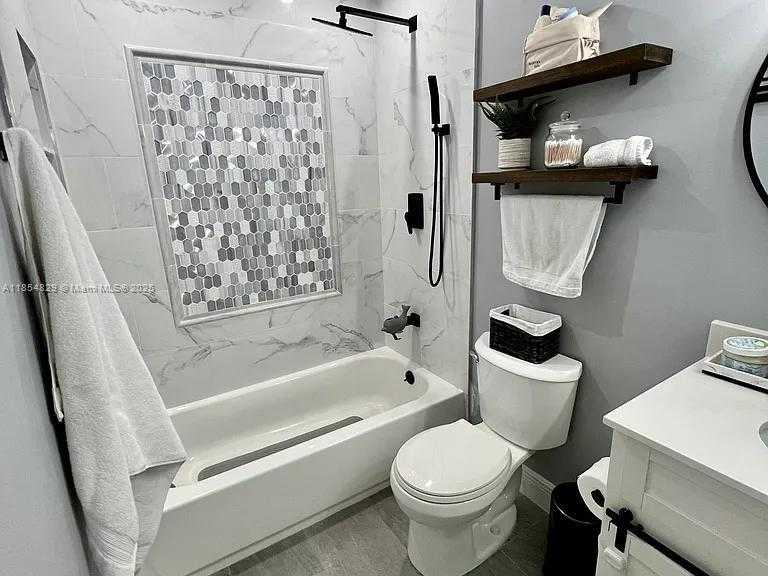Small Image of 13535 SOUTH WEST 111TH TER, Miami Number 15