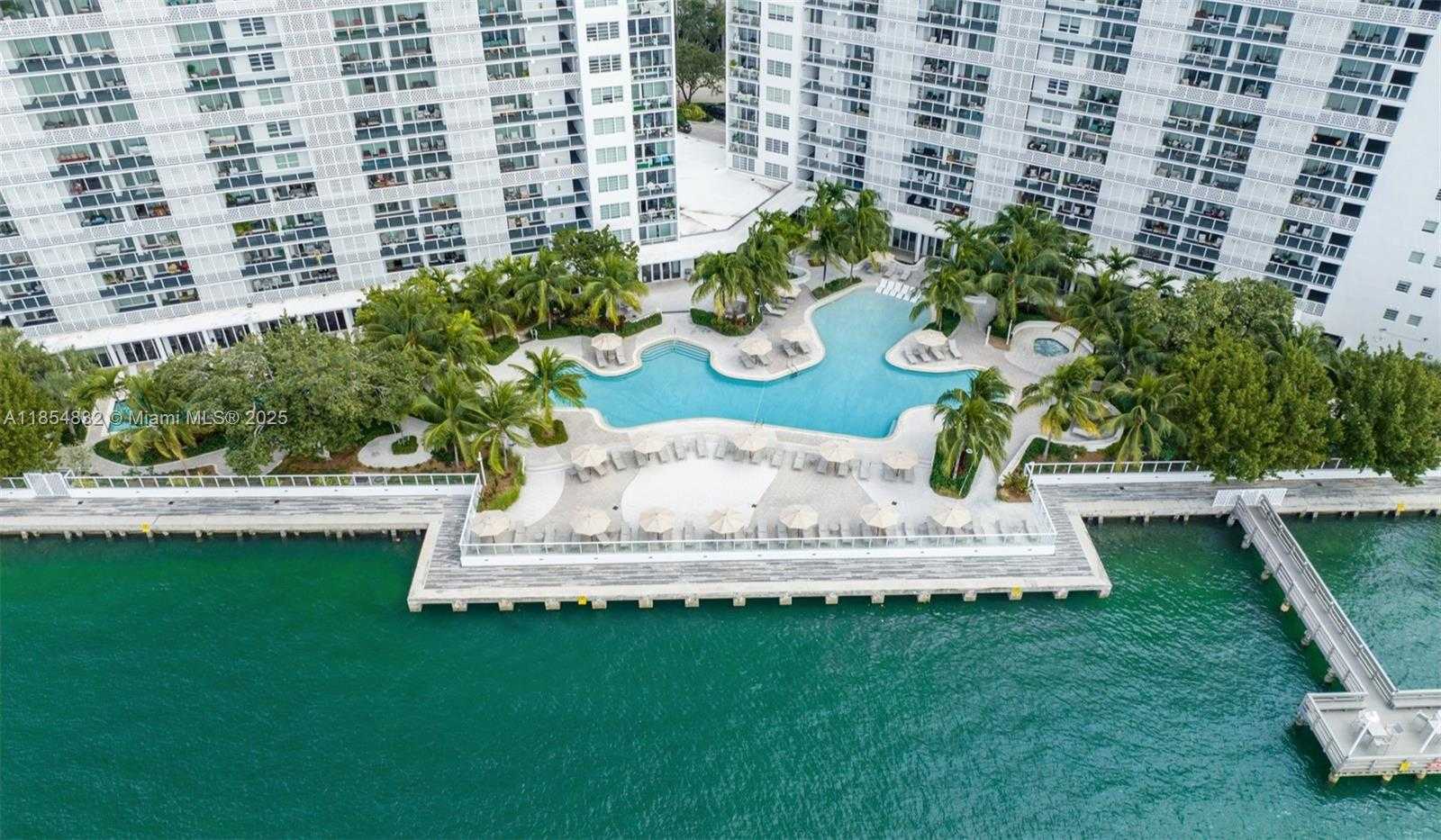 Small Image of 910 WEST AVE #0708, Miami Beach Number 18