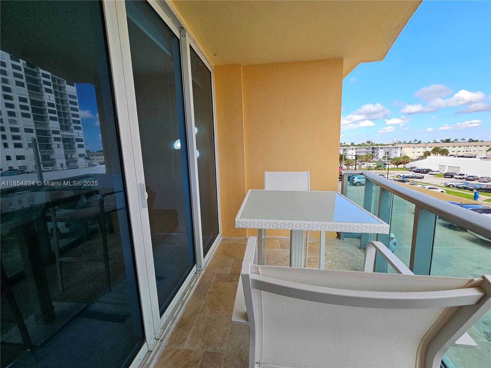 Small Image of 2501 SOUTH OCEAN DR #307, Hollywood Number 27