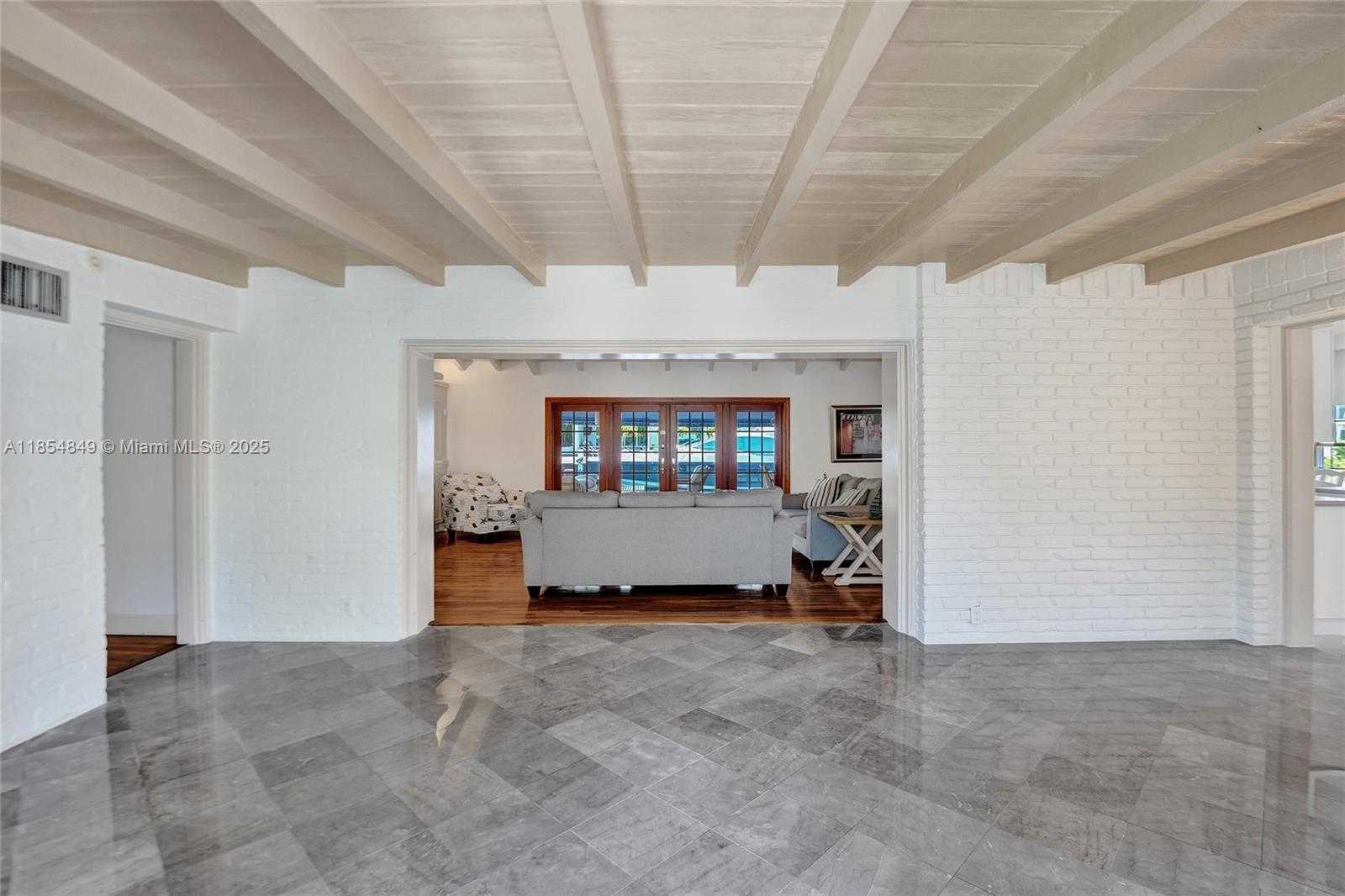 Small Image of 609 ISLE OF PALMS DR, Fort Lauderdale Number 19