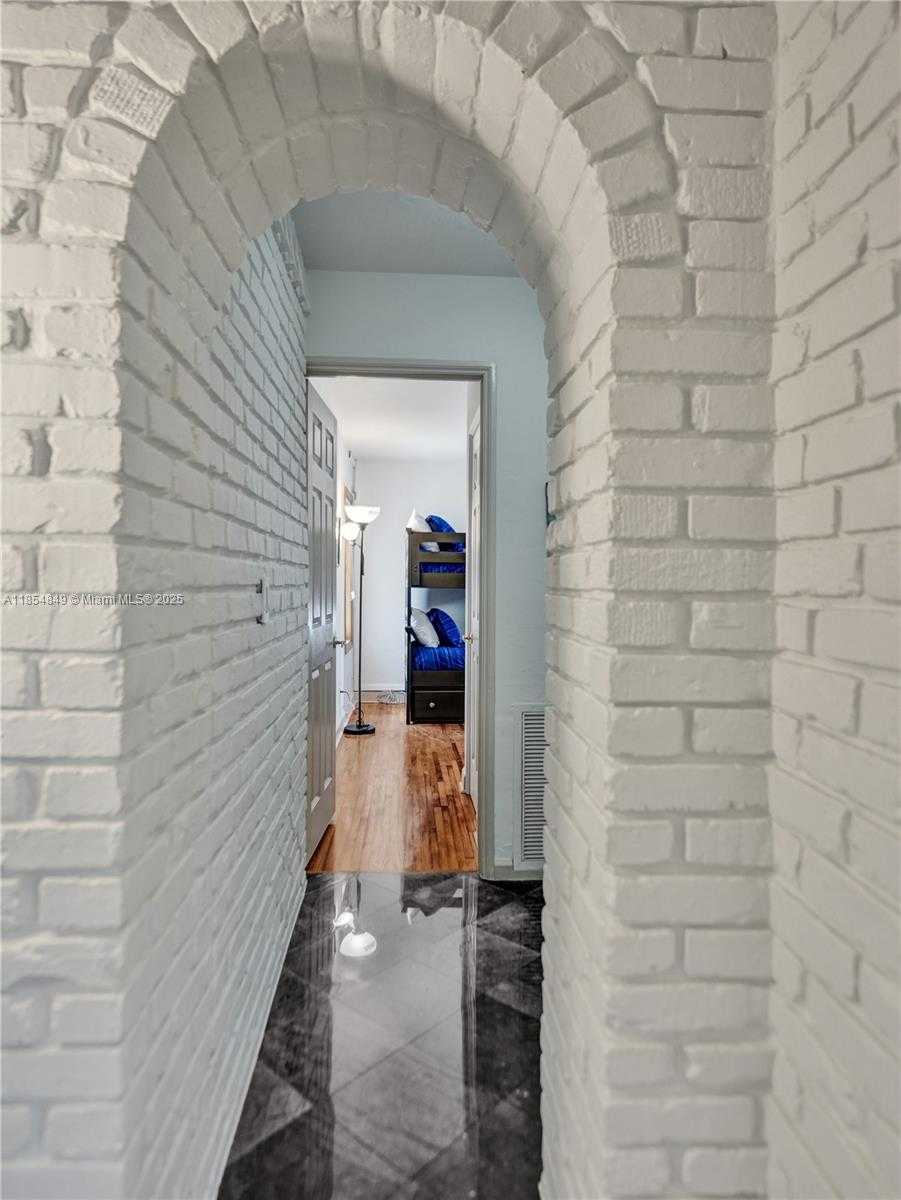 Small Image of 609 ISLE OF PALMS DR, Fort Lauderdale Number 35